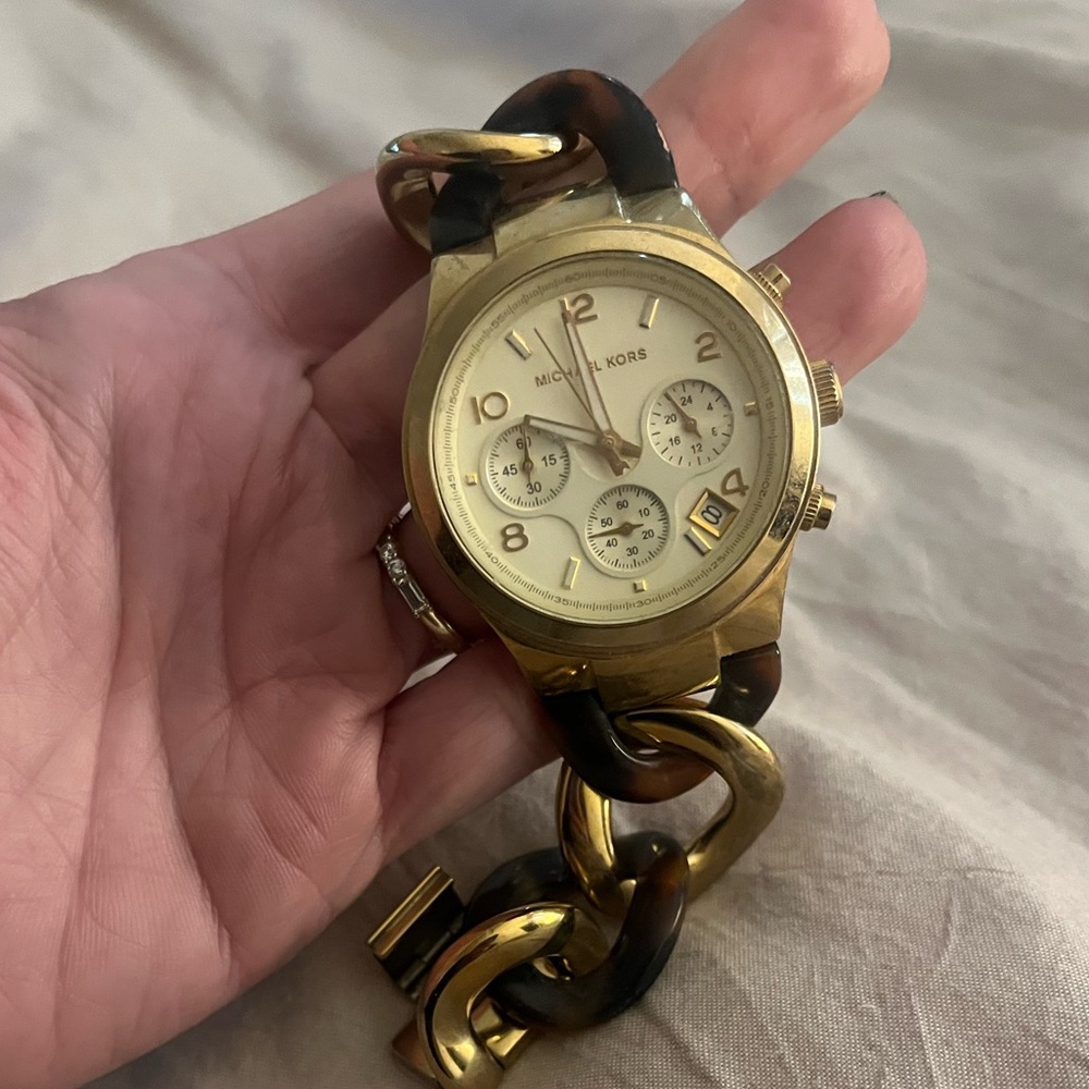 Michael Kors gold and tortoise shell twisted chain watch